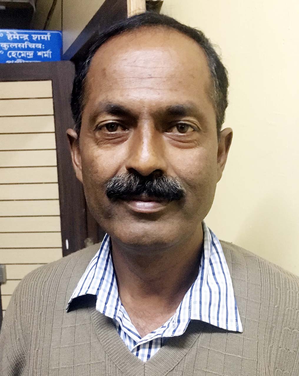 Mr. Kanak Das